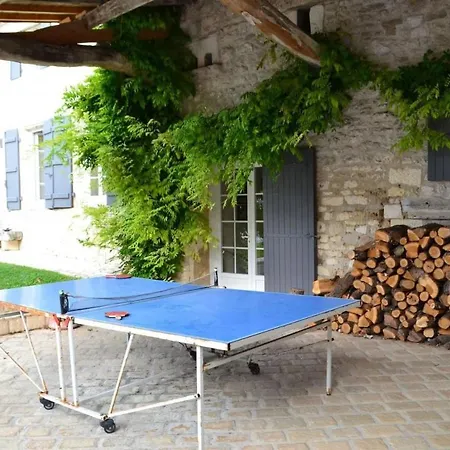 Logis De Graves, Maison Familiale 12 Personnes